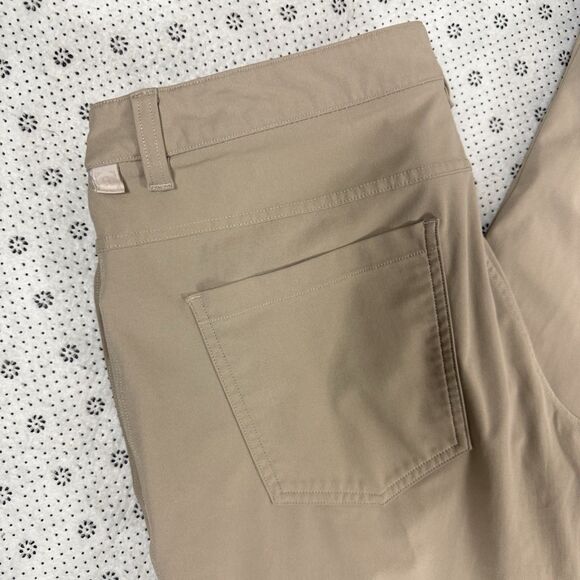 Lululemon Mens ABC Pants 34 x 33 Classic Fit Warpstreme 5 Pocket Trouser Khaki - Picture 5 of 14